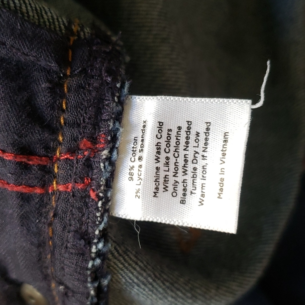 Talbots Heritage Bootcut Darkwash Jean (Petite) - Picture 4 of 10